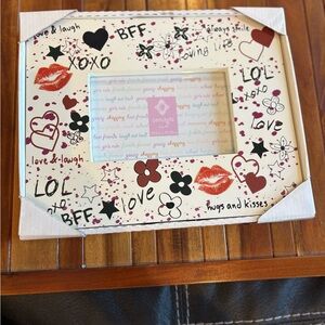 Love FRAME NEW Red Black WHITE BFF Laugh Heart Flowers Valentine's Lips